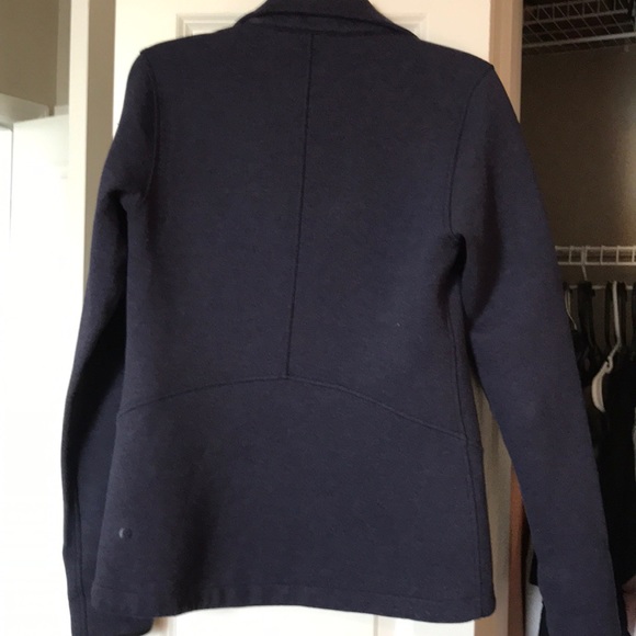 Lululemon jacket - Picture 3 of 3